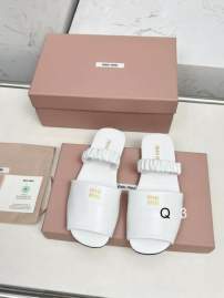 Picture of Miumiu Slippers _SKUMiuMiusz35-40QM0502229
